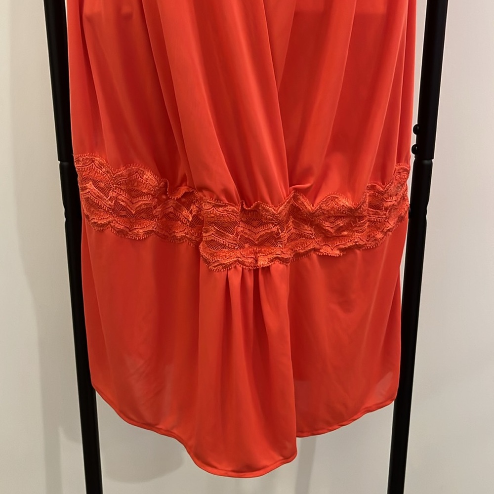 Victoria’s Secret Very Sexy Orange Lace Trim Open Back Nightgown Women Size L - Picture 3 of 8